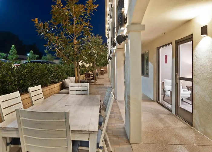 Hotel Huntington