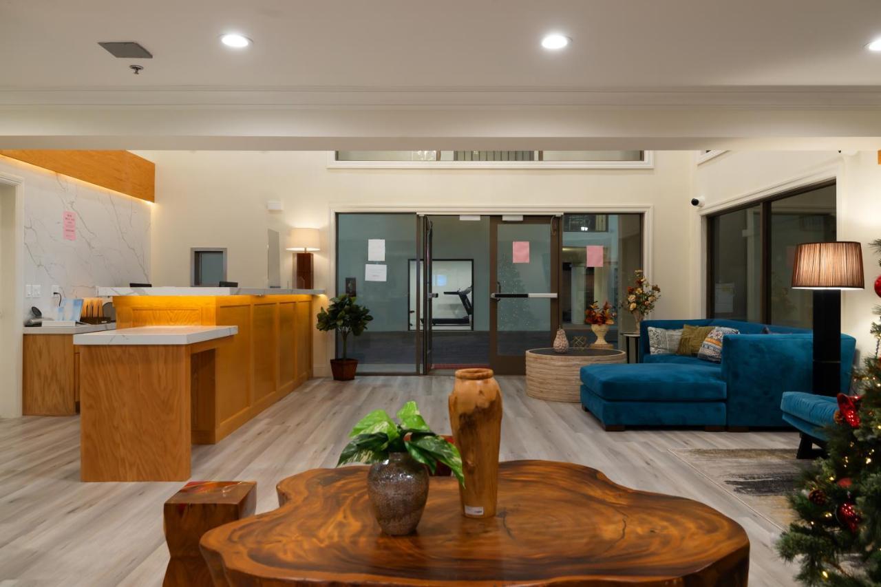 Hotel Huntington