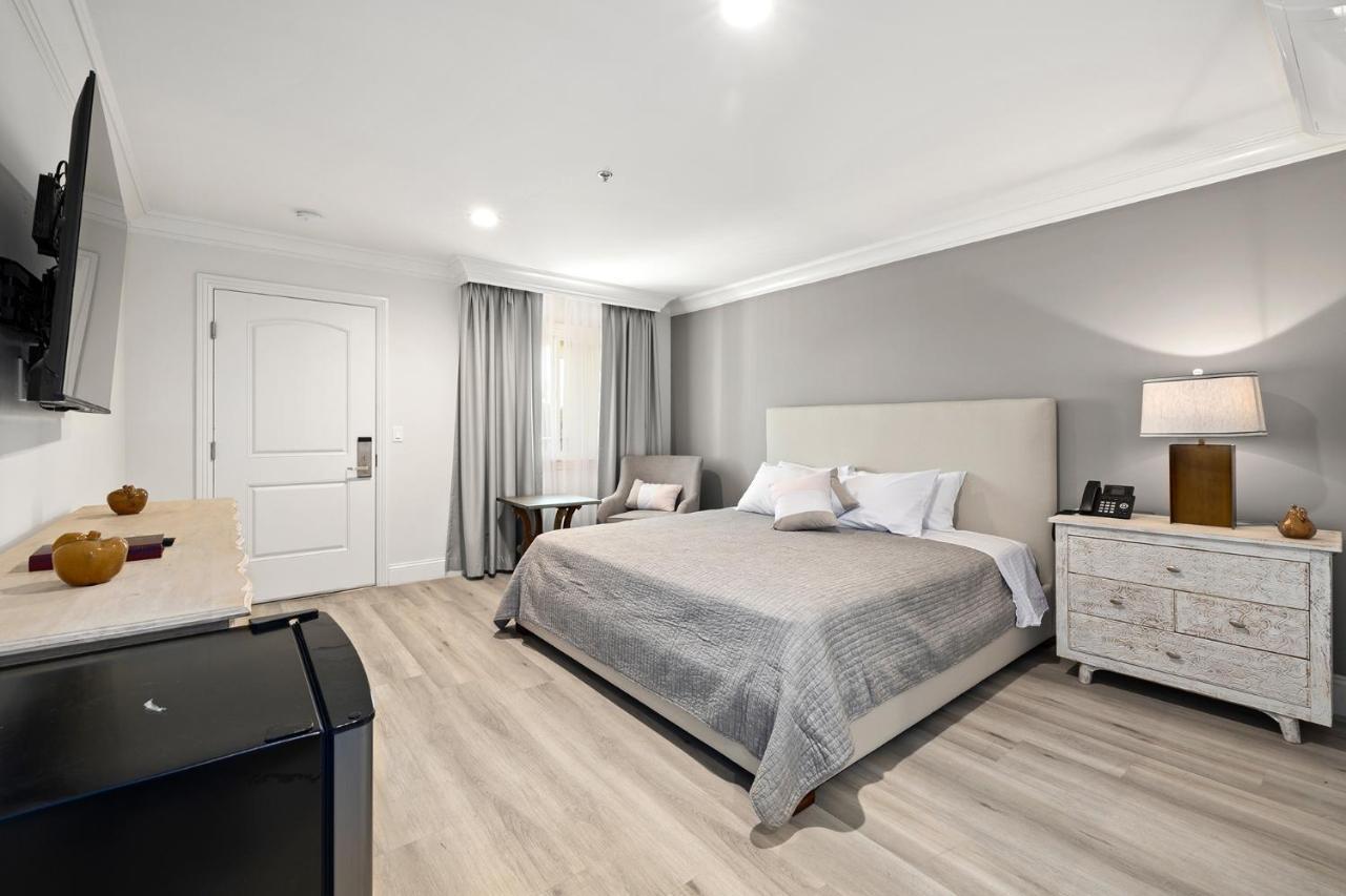 Hotel Huntington Duarte