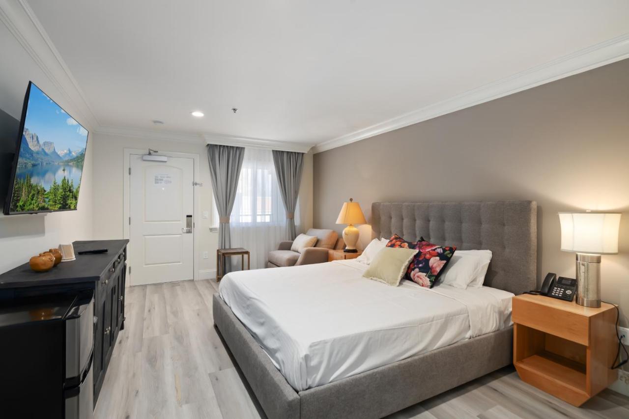 Huntington Hotel